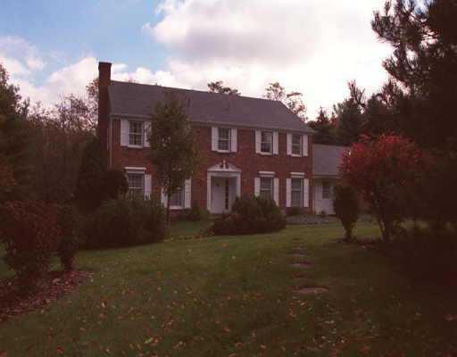 944 Field Club Road Fox Chapel, PA 15238 - Photo 1 of 1 Gallery Image 1