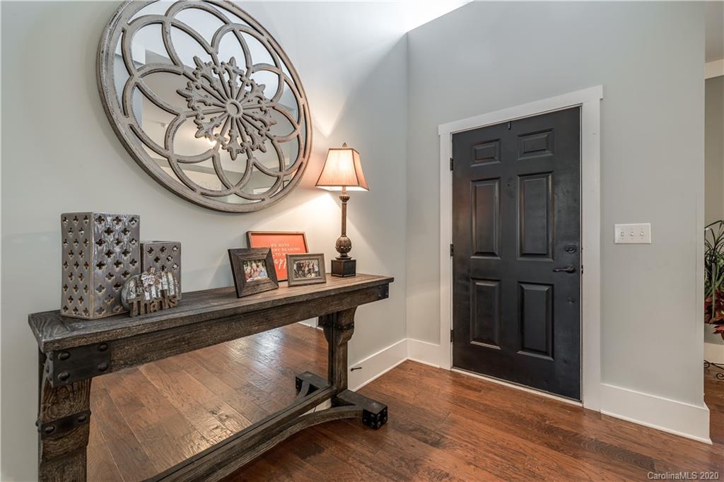1027 Angelica Lane Tega Cay, SC 29708 - Photo 2 of 25 Gallery Image 2