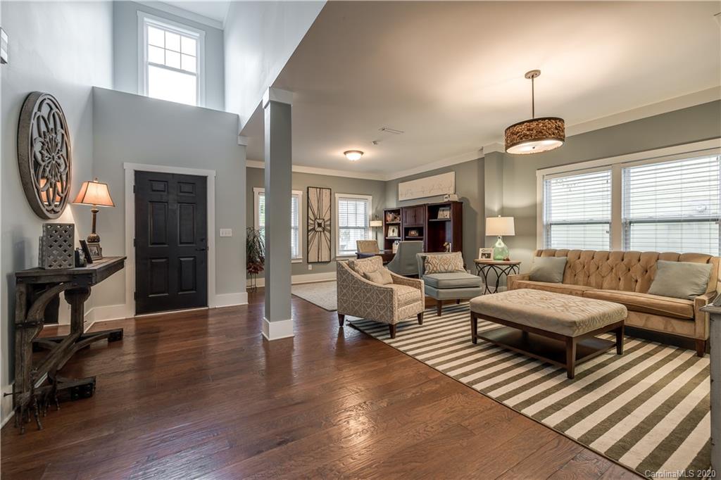 1027 Angelica Lane Tega Cay, SC 29708 - Photo 3 of 25 Gallery Image 3