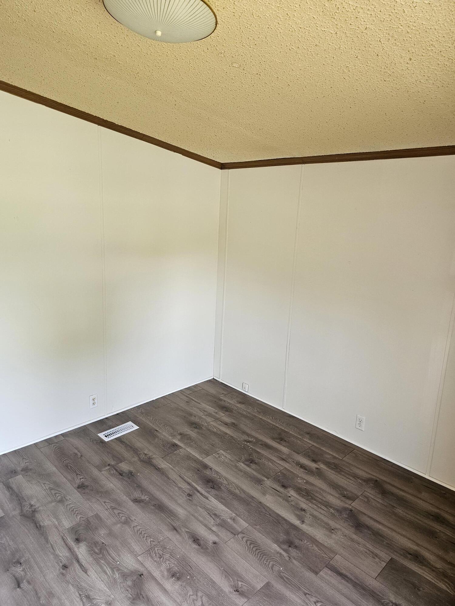 722 Roe Street Buchanan, MI 49107 - Photo 9 of 18 bedroom