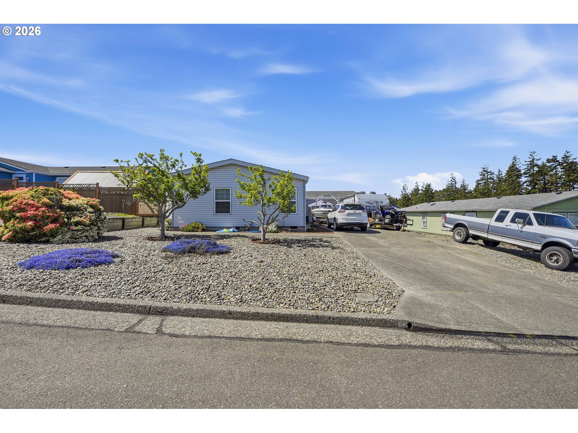 1830 Arthur Street North Bend, OR 97459 - Photo 3 of 21