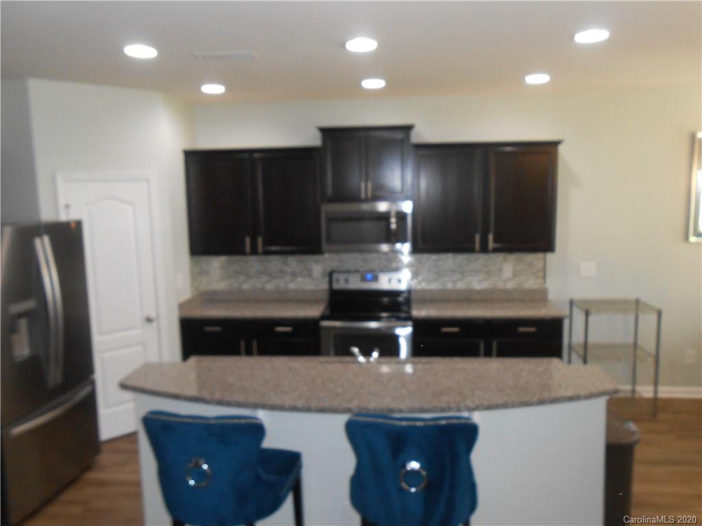 11403 Rhodora Road, Unit 668 Charlotte, NC 28227 - Photo 8 of 37 Gallery Image 8