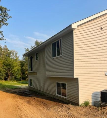 W982 Red Fox Run Spring Valley, WI 54767 - Photo 3 of 28 Gallery Image 3