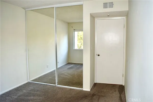 a view of entryway with front door