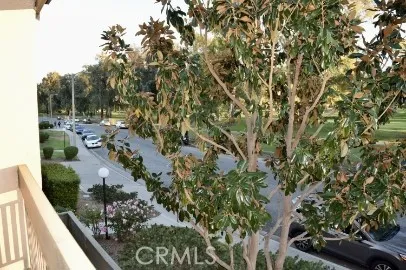 $2,750 | 24525 Trevino Drive, Unit U2, Valencia, CA 91355