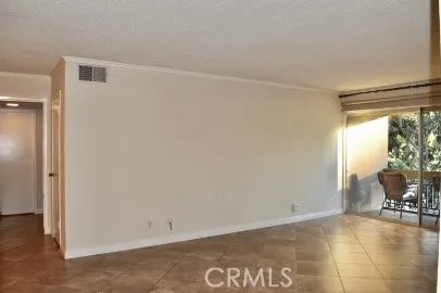 $2,750 | 24525 Trevino Drive, Unit U2, Valencia, CA 91355