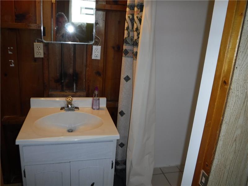 776 Katherine Street Rochester, PA 15074 - Photo 22 of 25