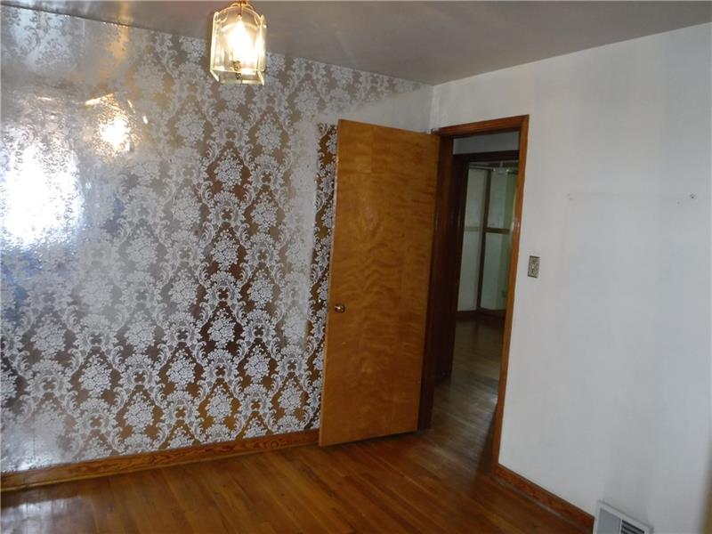 776 Katherine Street Rochester, PA 15074 - Photo 10 of 25