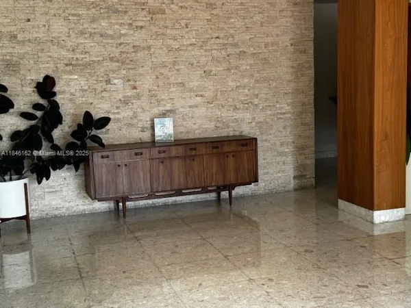 $4,900 | 9100 West Bay Harbor Drive, Unit 7A, Bay Harbor Islands, FL 33154