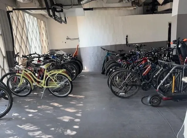 $4,900 | 9100 West Bay Harbor Drive, Unit 7A, Bay Harbor Islands, FL 33154