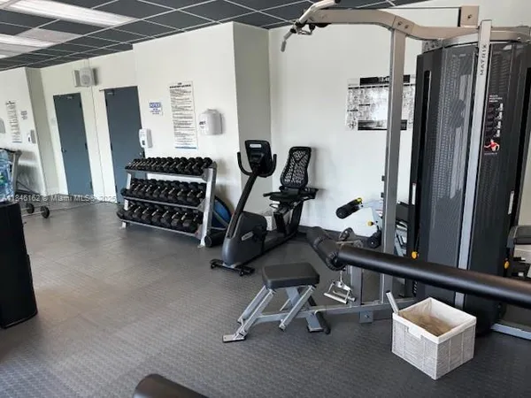 $4,900 | 9100 West Bay Harbor Drive, Unit 7A, Bay Harbor Islands, FL 33154