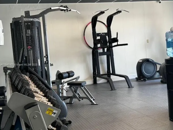 $4,900 | 9100 West Bay Harbor Drive, Unit 7A, Bay Harbor Islands, FL 33154