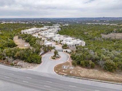 $575,000 | 8200 Southwest Parkway, Unit 302, Austin, TX 78735