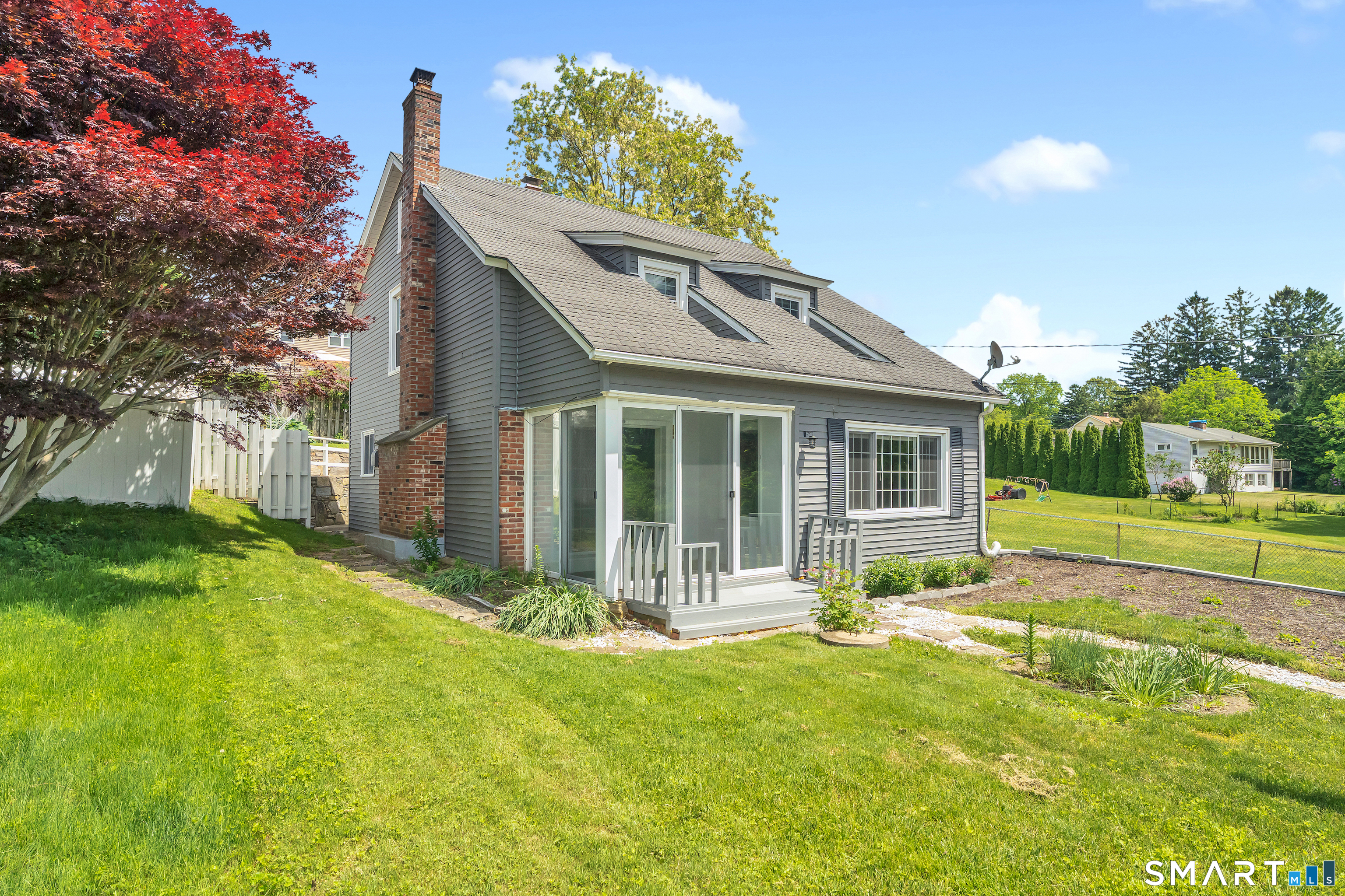 310 Lestertown Road Groton, CT 06340 - Photo 3 of 40