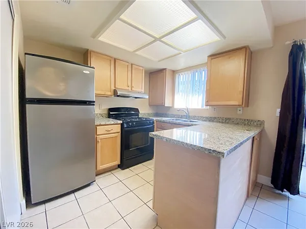 $1,640 | 894 Rhinegold Way, Las Vegas, NV 89110