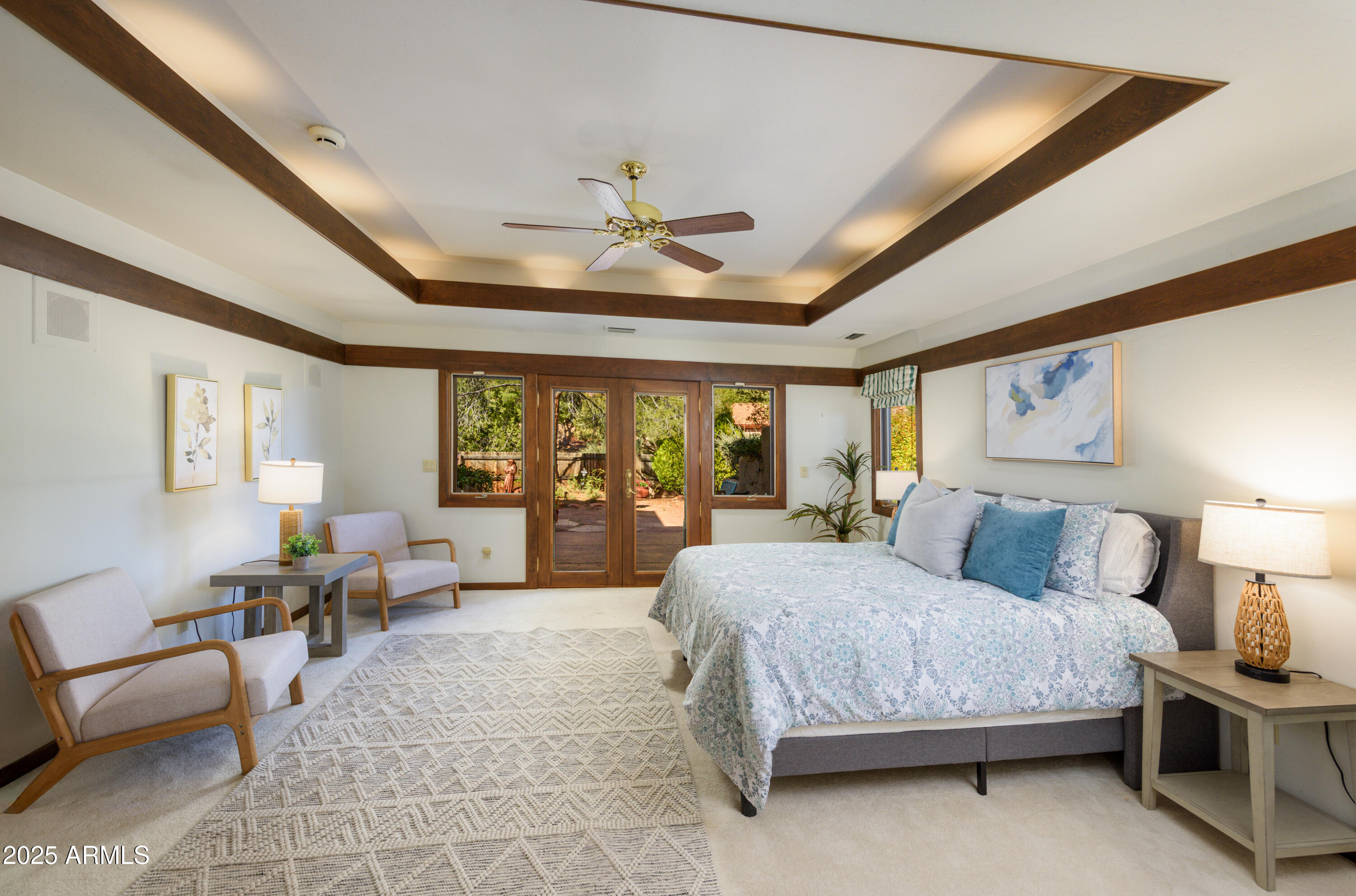 115 Merry Go Round Rock Road Sedona, AZ 86351 - Photo 21 of 33 115 Merry Go Round Rock Rd-19