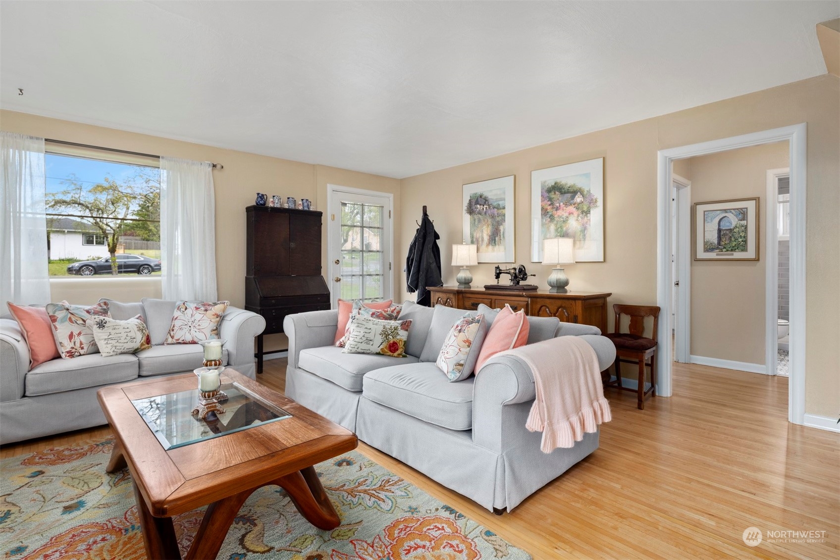 2931 McLeod Road Bellingham, WA 98225 - Photo 11 of 37 a living room with furniture and a wooden floor