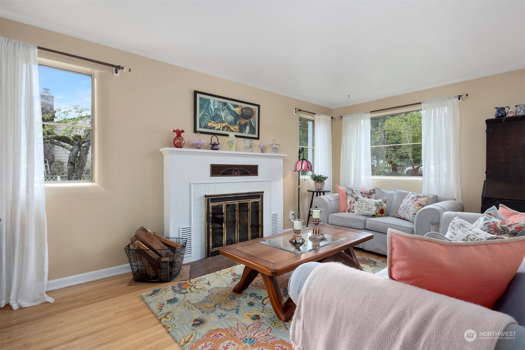 2931 McLeod Road Bellingham, WA 98225 - Photo 2 of 37 a living room with furniture fireplace and window