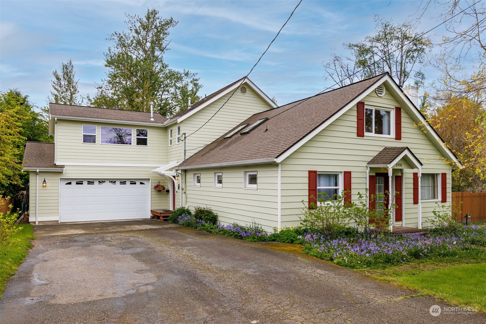 2931 McLeod Road Bellingham, WA 98225 - Photo 37 of 37 a view of garage and yard