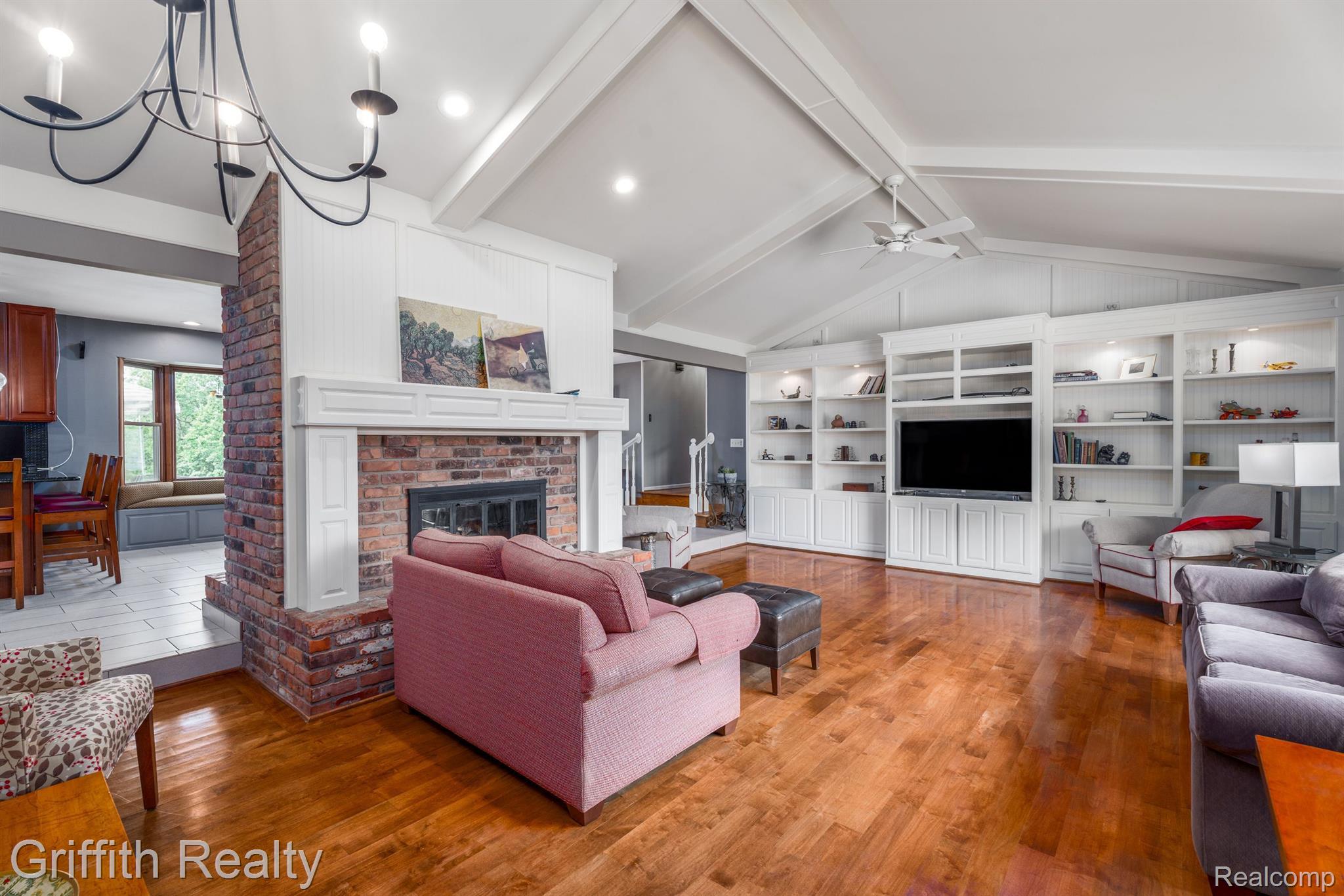 2493 East Clyde Road Howell, MI 48855 - Photo 21 of 63 Gallery Image 21