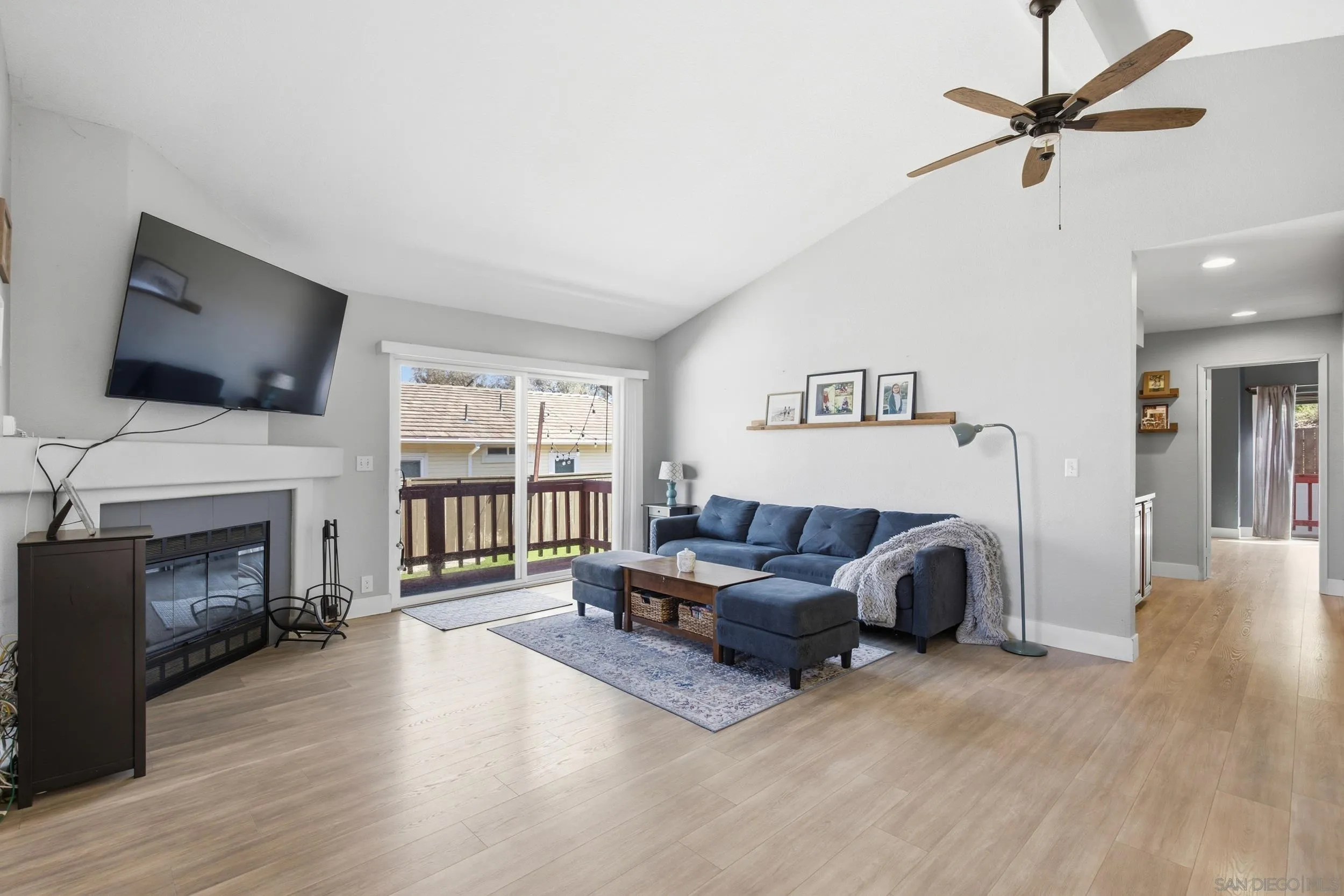 1120 Cottontail Road Vista, CA 92081 - Photo 7 of 24