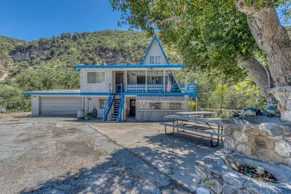 $3,200,000 | 45470 Carmel Valley Road, Greenfield, CA 93927