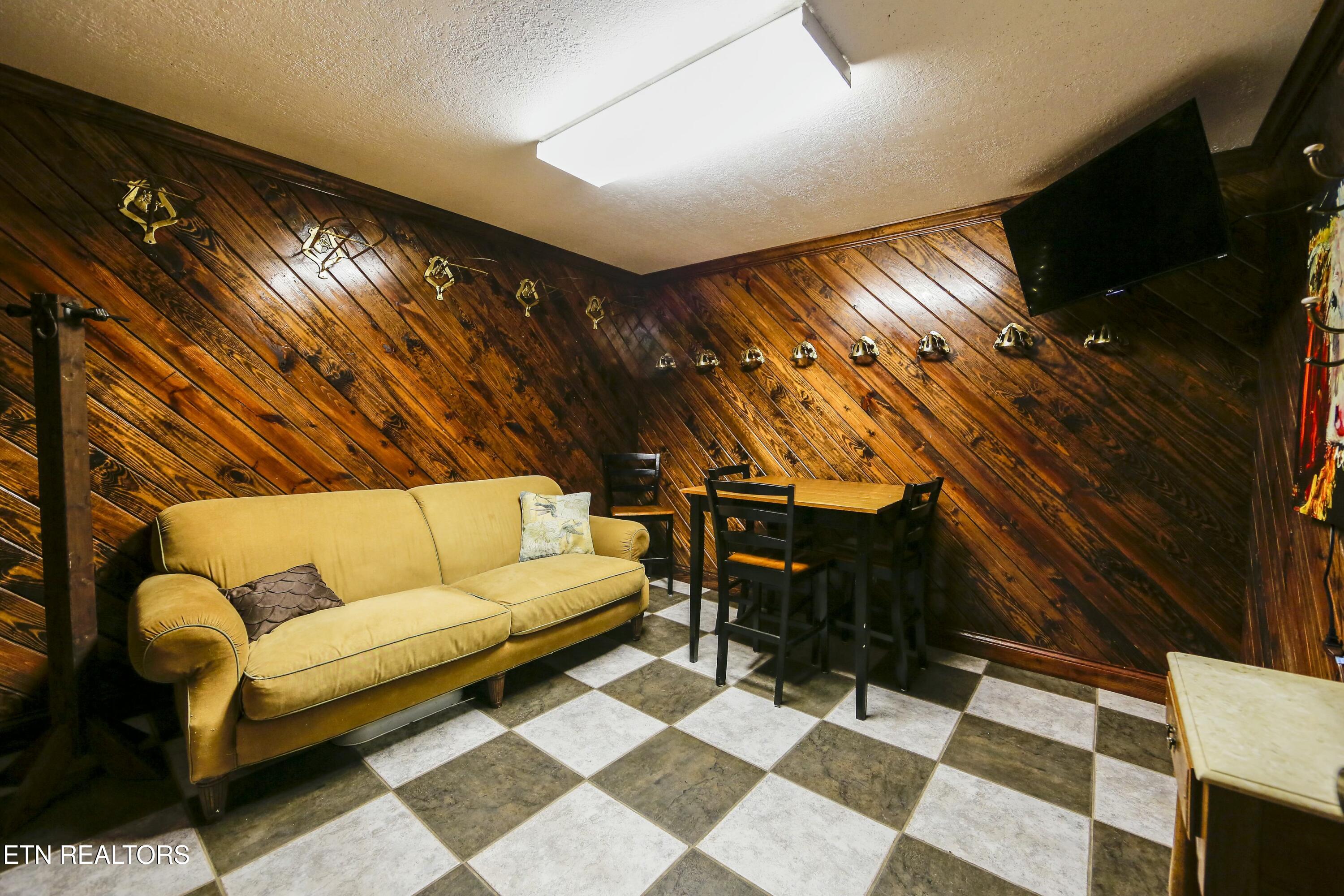 733 McCubbins Road Knoxville, TN 37924 - Photo 43 of 58 tempImage3FtJLJ