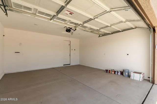 $2,100 | 8910 West Palo Verde Drive, Glendale, AZ 85305