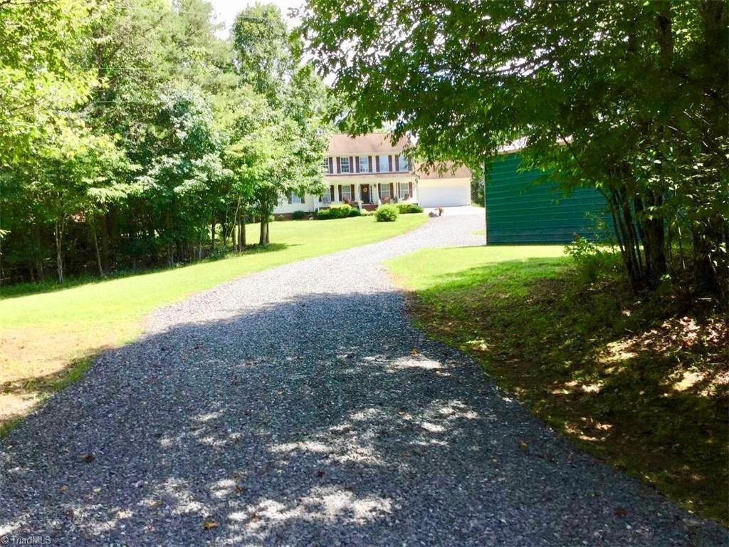 1452 West Old Phillips Road Pinnacle, NC 27043 - Photo 2 of 27