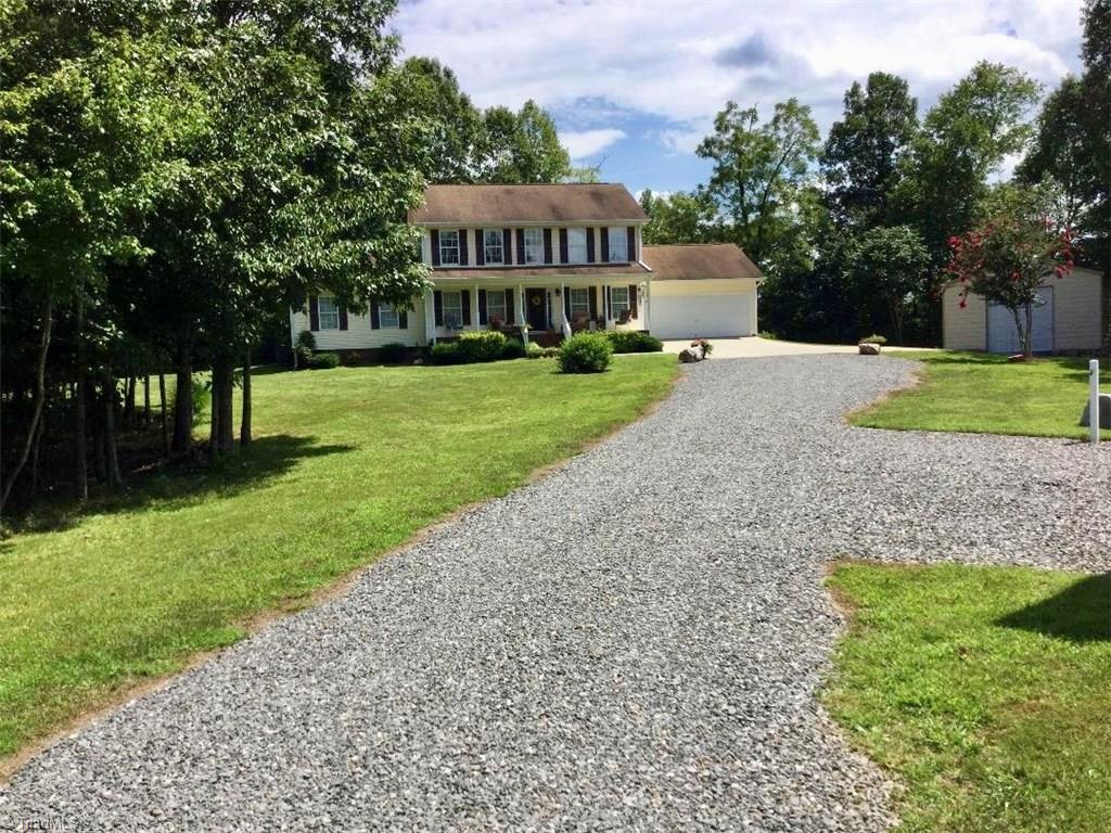 1452 West Old Phillips Road Pinnacle, NC 27043 - Photo 4 of 27