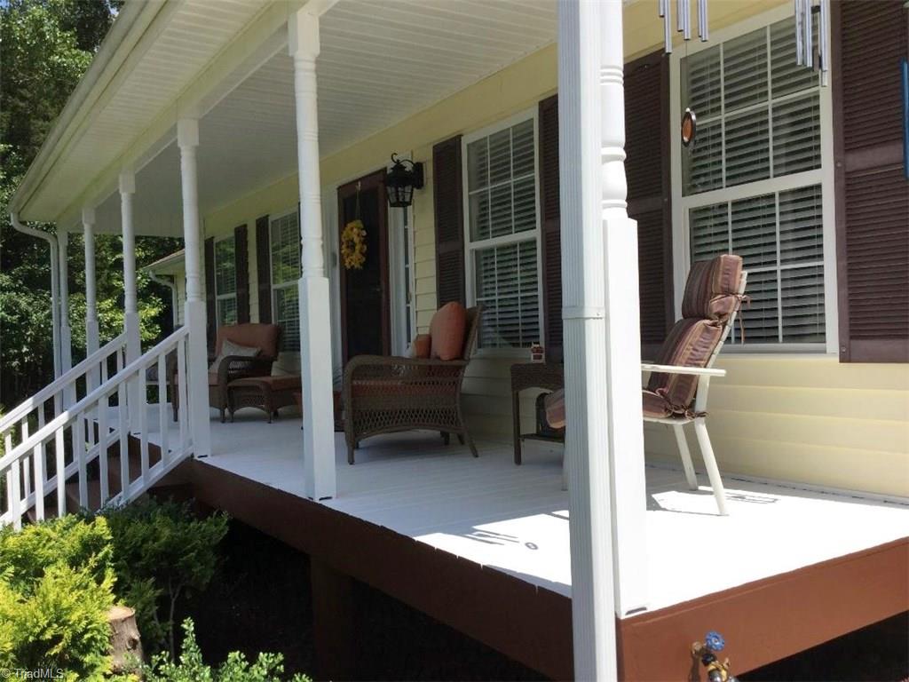 1452 West Old Phillips Road Pinnacle, NC 27043 - Photo 5 of 27