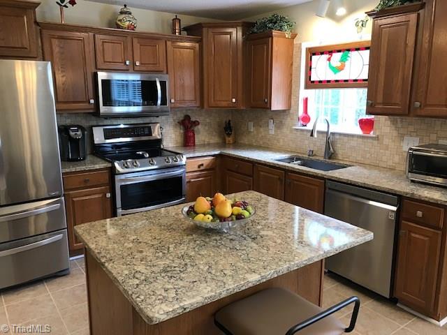 1452 West Old Phillips Road Pinnacle, NC 27043 - Photo 8 of 27