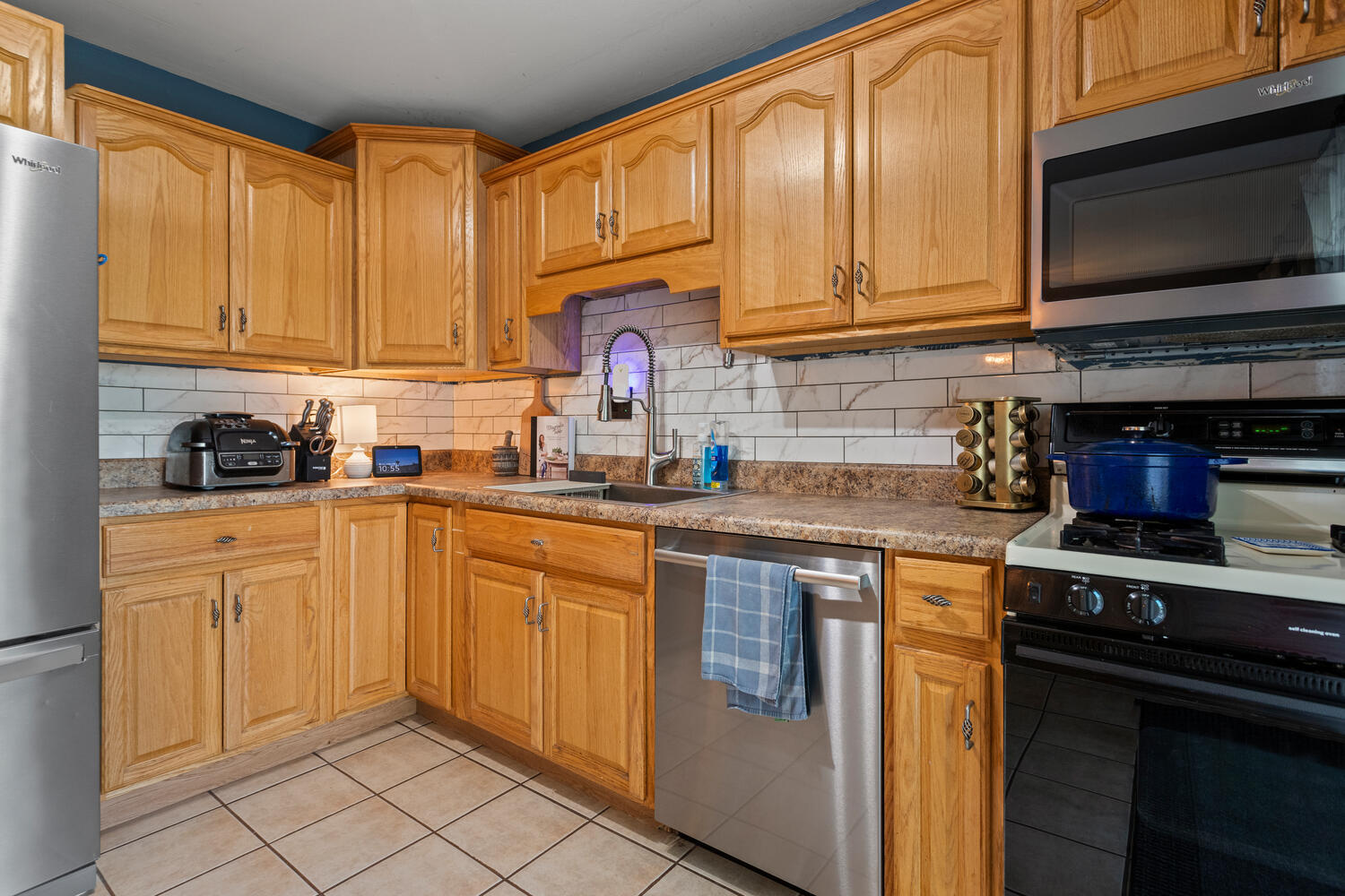 1407 Centennial Drive Champaign, IL 61821 - Photo 17 of 39