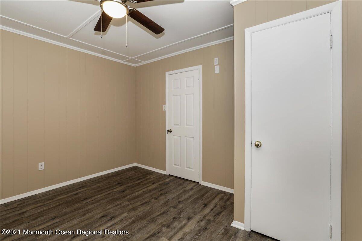 92 Sunset Road Brick, NJ 08723 - Photo 22 of 36 32-92SunsetRoad0032