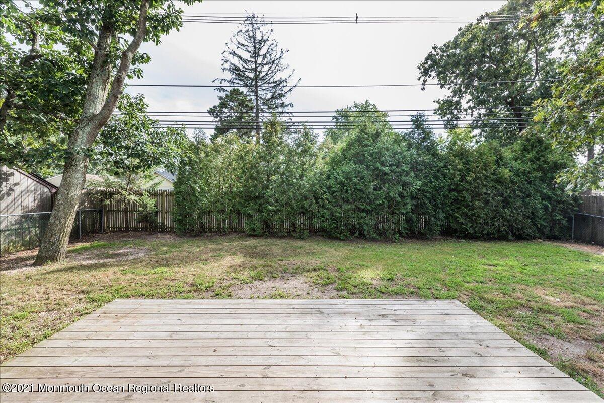 92 Sunset Road Brick, NJ 08723 - Photo 26 of 36 45-92SunsetRoad0045