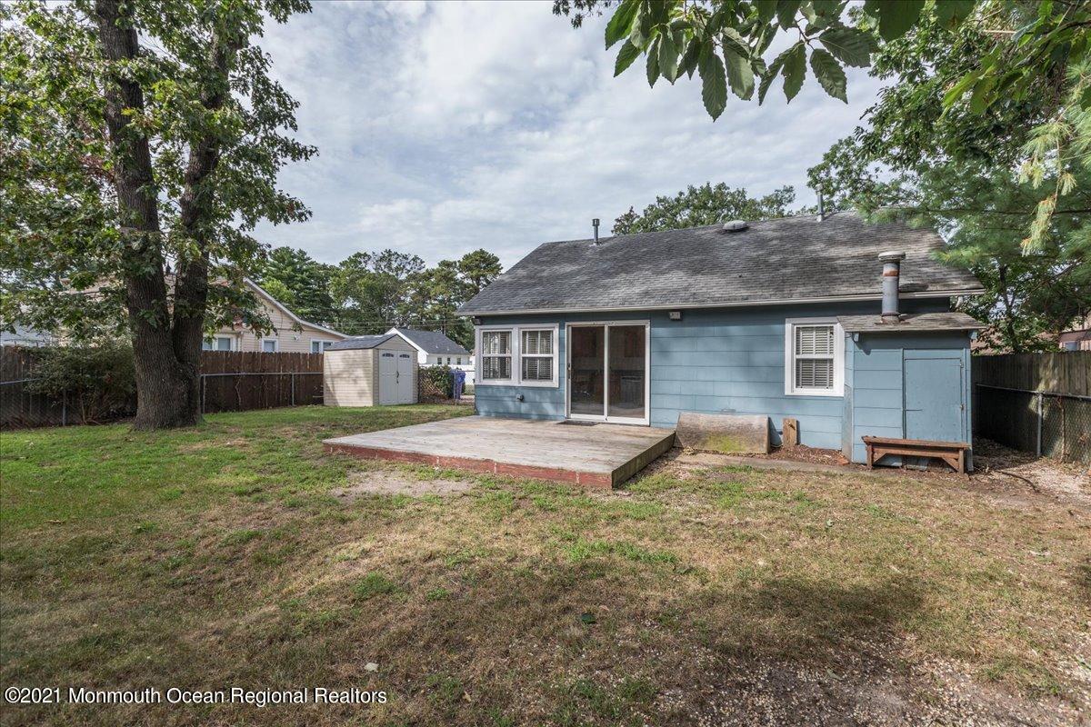 92 Sunset Road Brick, NJ 08723 - Photo 29 of 36 42-92SunsetRoad0042