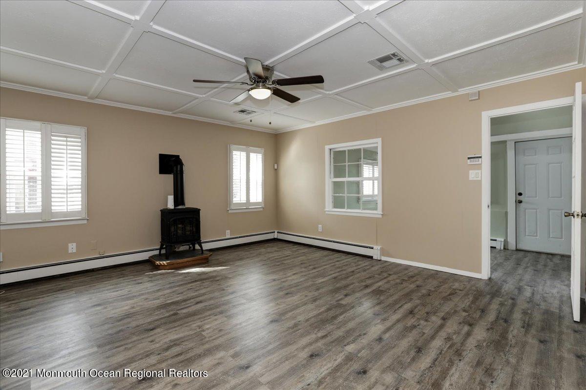 92 Sunset Road Brick, NJ 08723 - Photo 7 of 36 19-92SunsetRoad0019