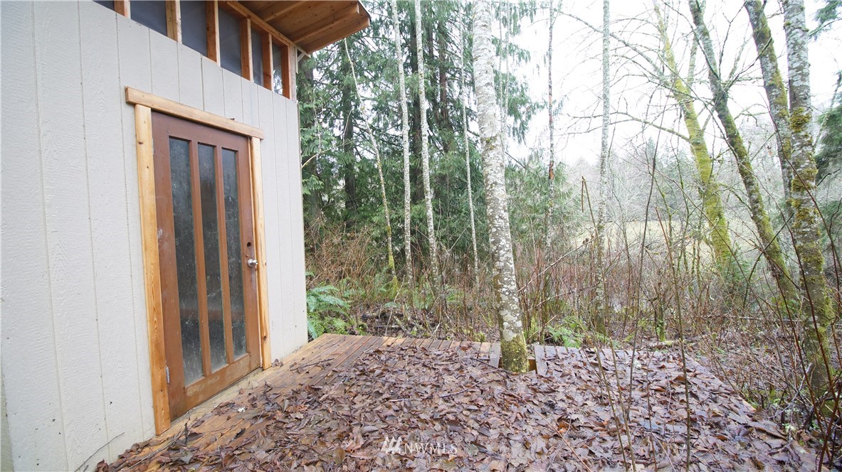 X F & S Grade Road Sedro-Woolley, WA 98284 - Photo 8 of 9 Gallery Image 8