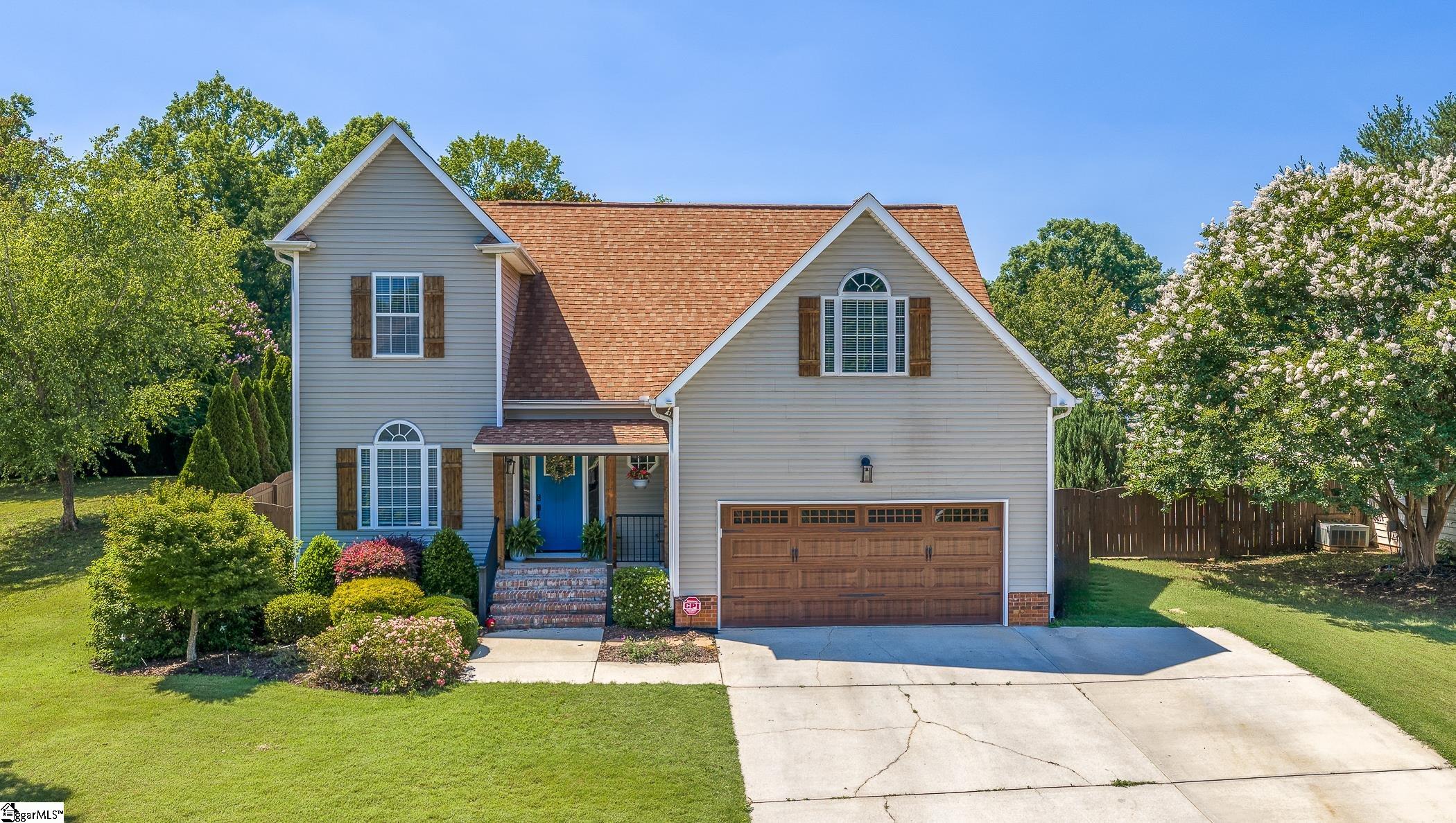 302 Crossvine Way Simpsonville, SC 29680 - Photo 1 of 44