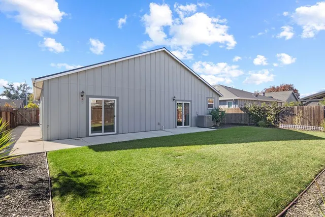 $559,000 | 1972 Sugar Pine Drive, Oakdale, CA 95361