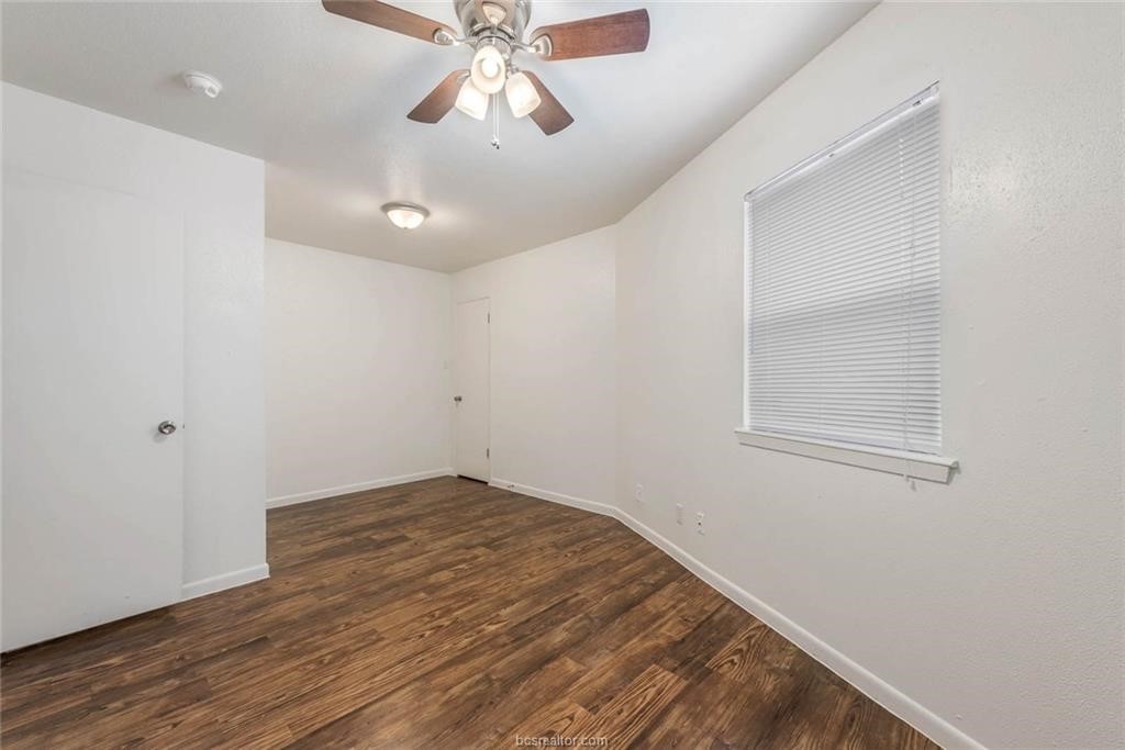 3900 Old College Road, Unit 25 Bryan, TX 77801 - Photo 9 of 12