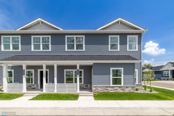 $489,900 | 5889 41st Street South, Fargo, ND 58104