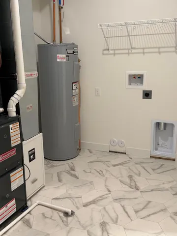 $489,900 | 5889 41st Street South, Fargo, ND 58104