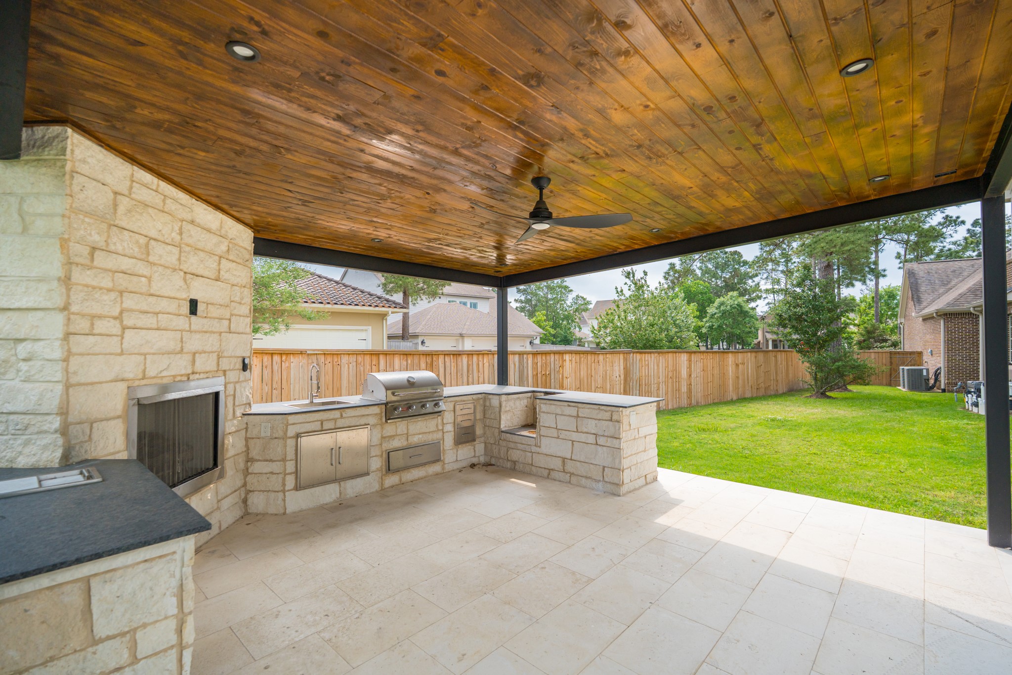 27 Hedgedale Way Spring, TX 77389 - Photo 38 of 43 Gallery Image 38