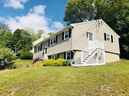 116 Upton Road Waltham, MA 02452 - Photo 2 of 15