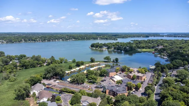 $409,700 | 5400 3 Points Boulevard, Unit 335, Mound, MN 55364