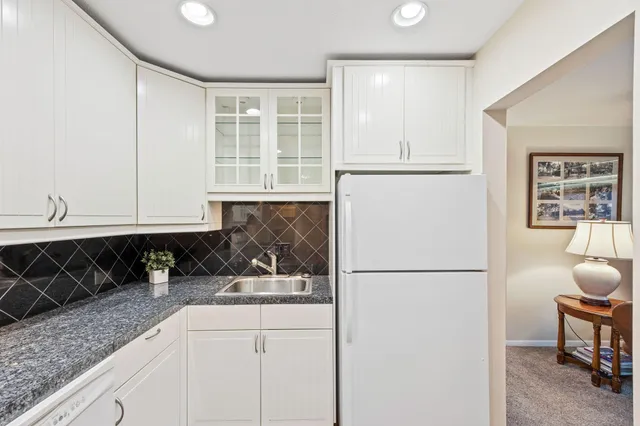 $409,700 | 5400 3 Points Boulevard, Unit 335, Mound, MN 55364