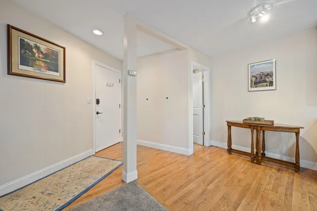 $409,700 | 5400 3 Points Boulevard, Unit 335, Mound, MN 55364