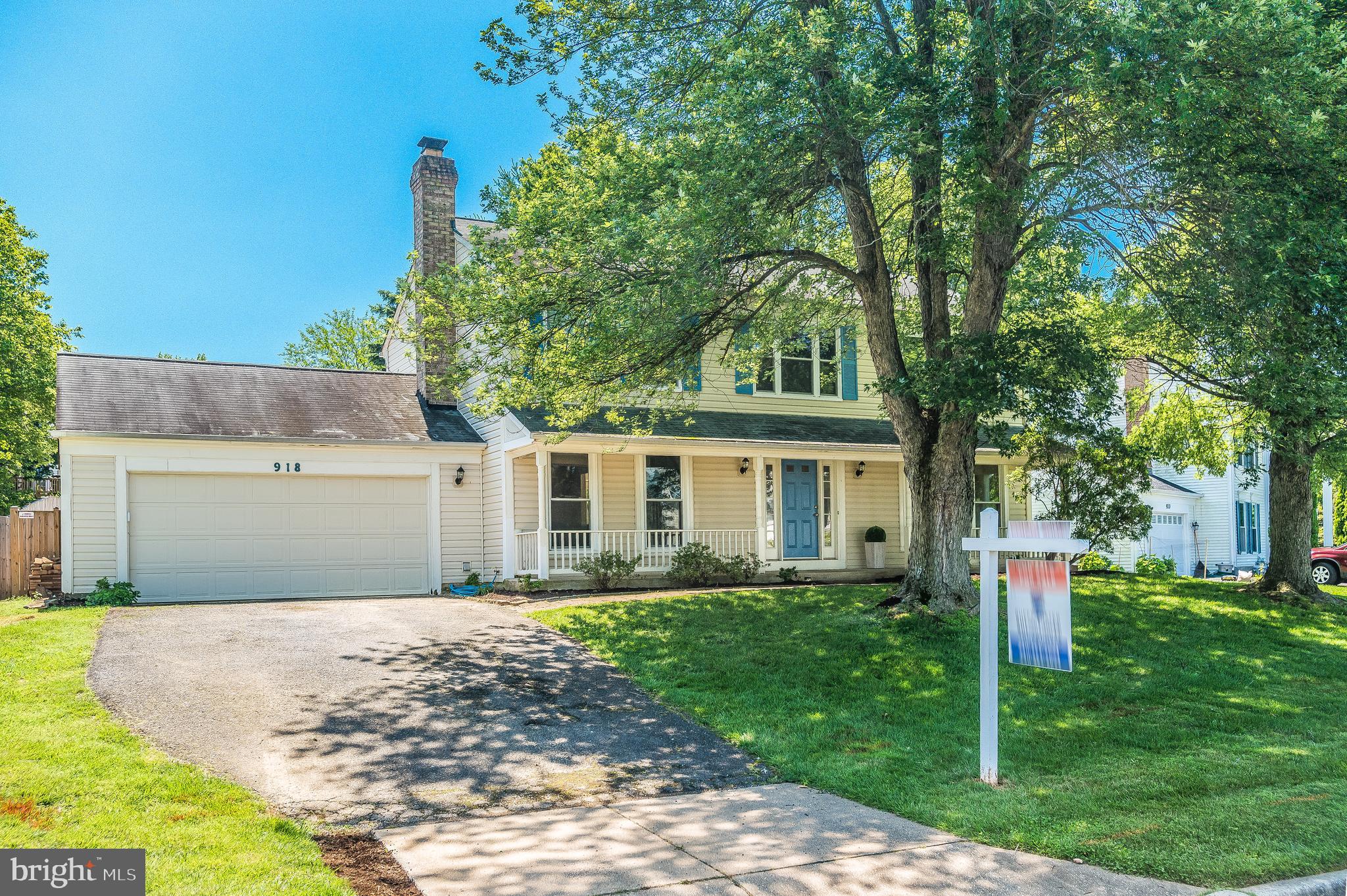 918 Pointer Ridge Drive Gaithersburg, MD 20878 - Photo 1 of 41 Colonial Style