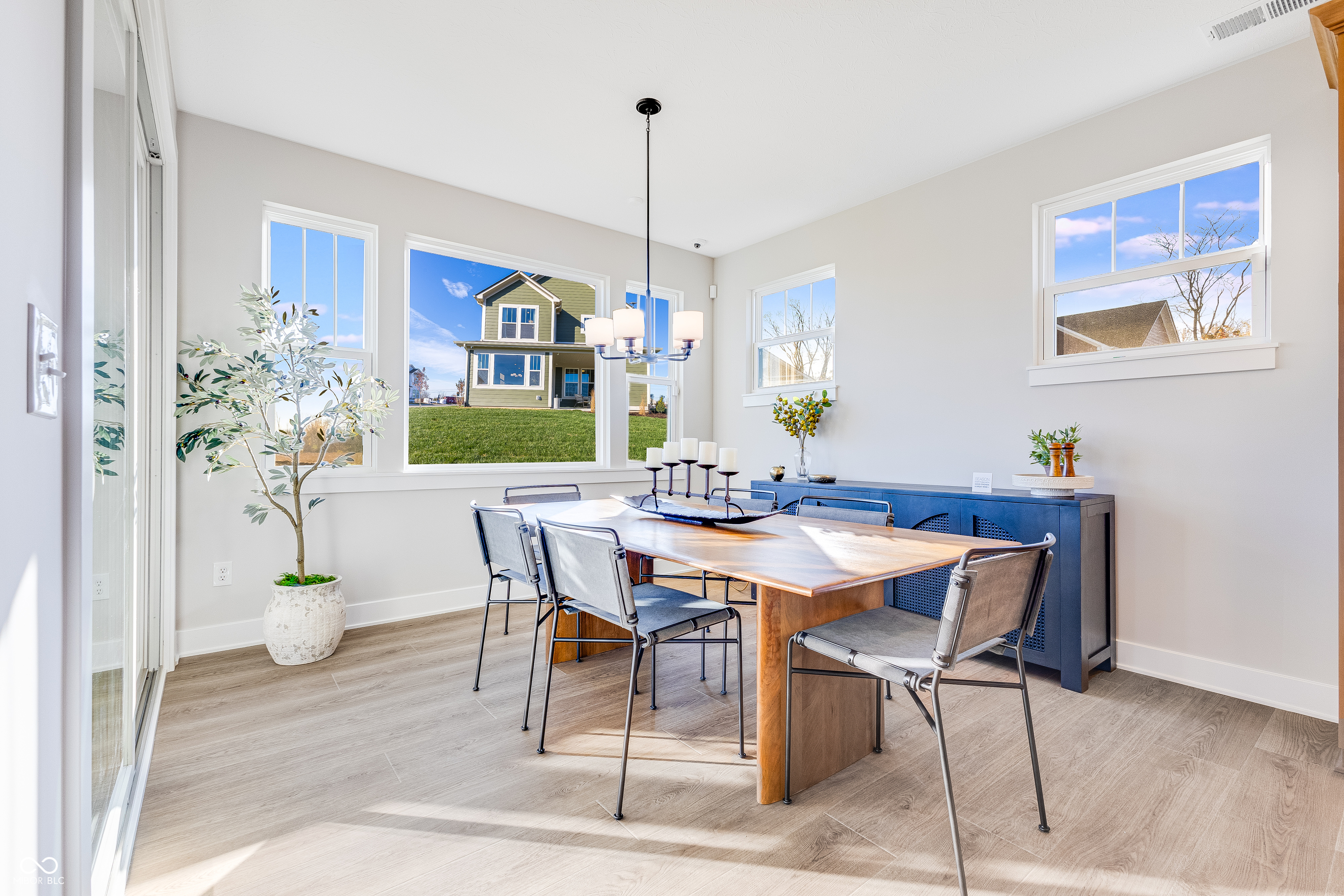 16018 Meadow Frost Court Fishers, IN 46037 - Photo 16 of 34